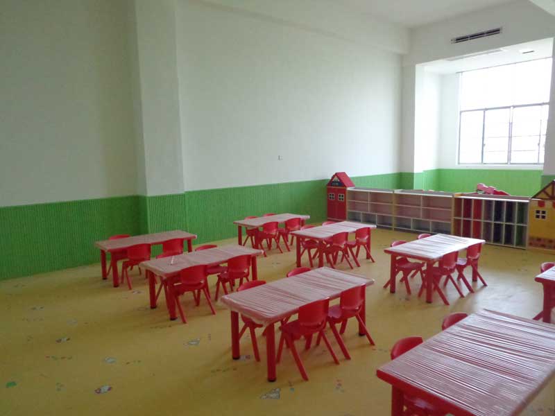 幼兒園塑膠地板 湖南省邵陽市邵東縣八一幼兒園地板
