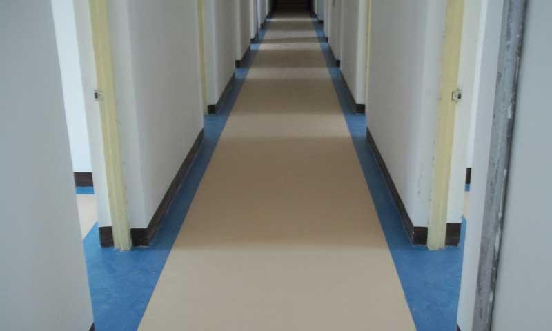 北京中國石油大學學校塑膠地板