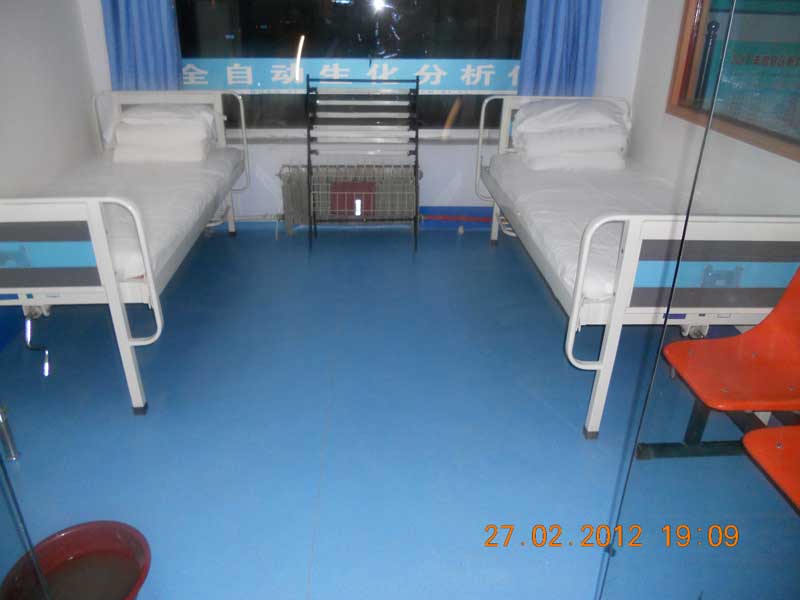 醫院醫療專用地板膠是什么材料的?