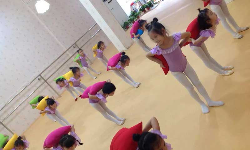 舞蹈地膠的環保性對于舞者至關重要