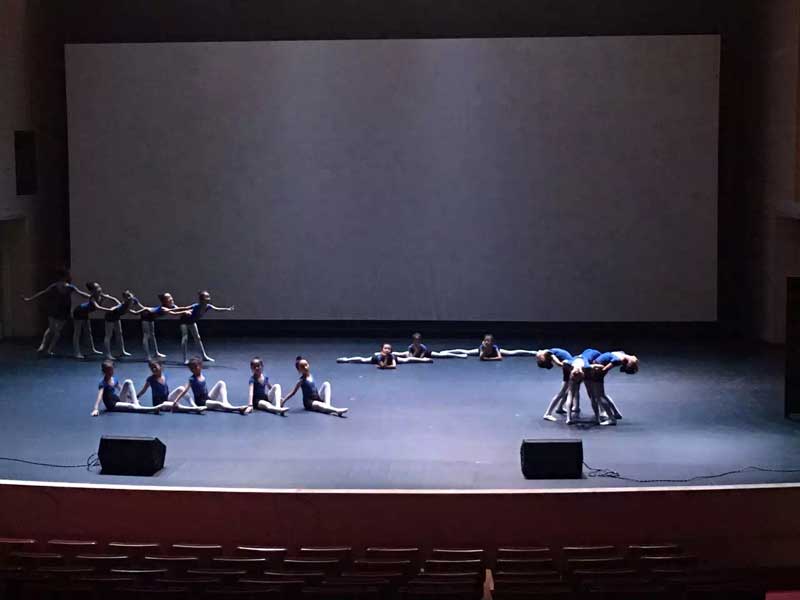 pvc塑膠地板海內外市場應用