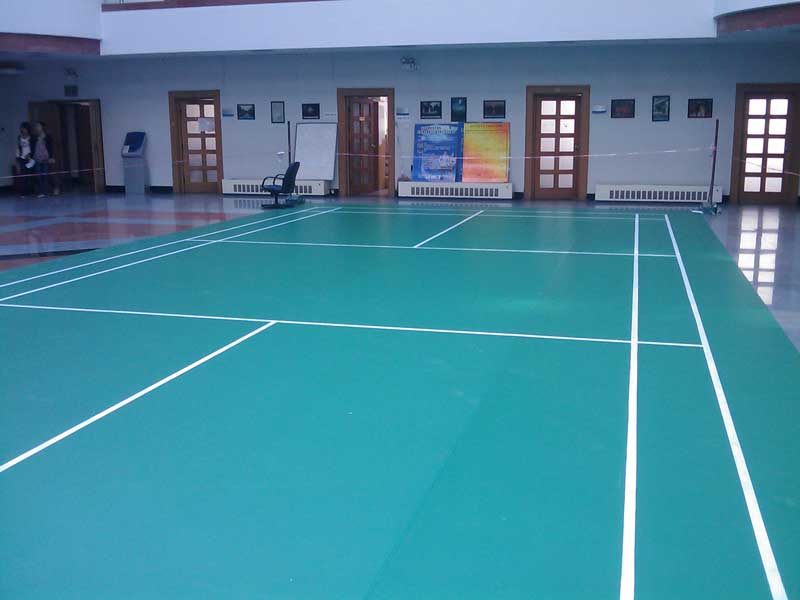 專業(yè)pvc運(yùn)動(dòng)地板 專業(yè)pvc運(yùn)動(dòng)地板和運(yùn)動(dòng)木地板有什么不同